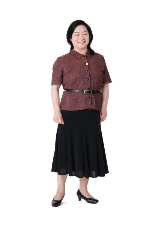 東 久美子