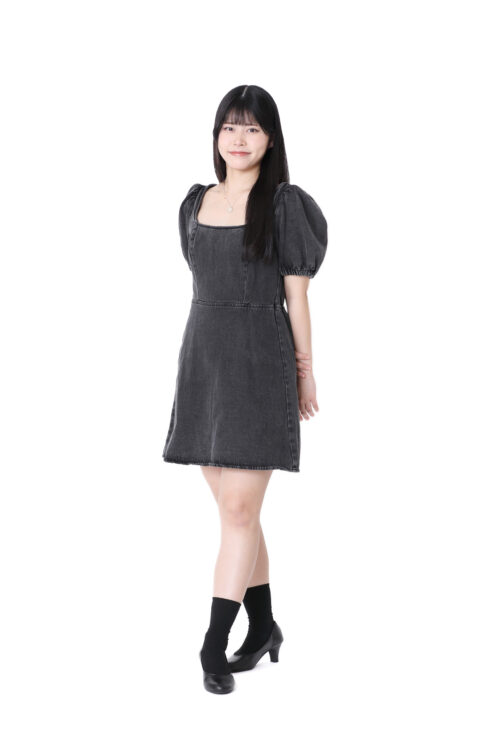 中村 妃良